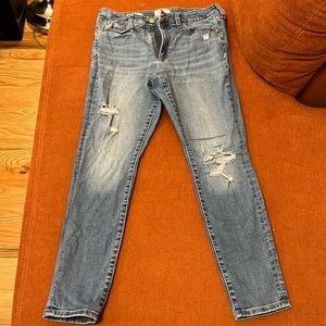 Universal Thread Jeans